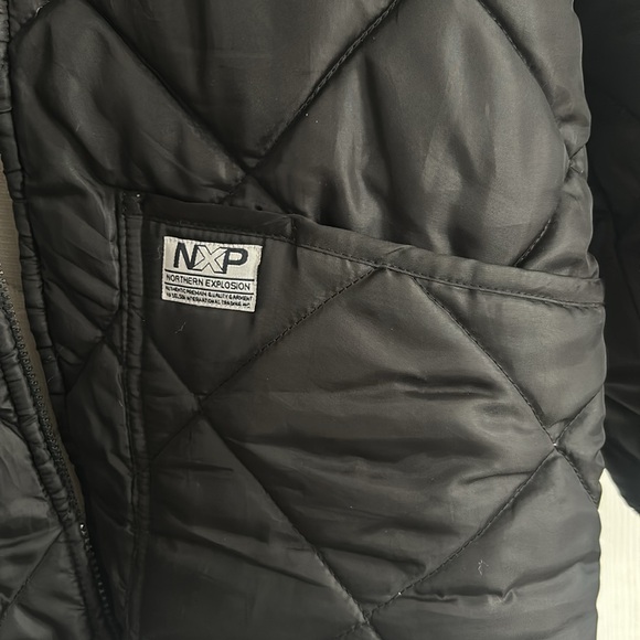 Men’s NXP Jacket - Picture 2 of 5